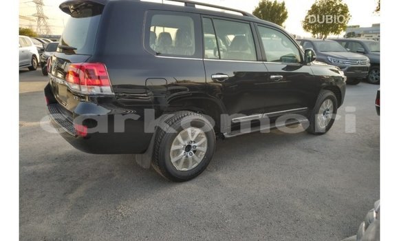 Buy Import Toyota Land Cruiser Black Car in Import - Dubai in Great Comore Buy Import Toyota Land Cruiser Black Car in Import - Dubai in Great Comore