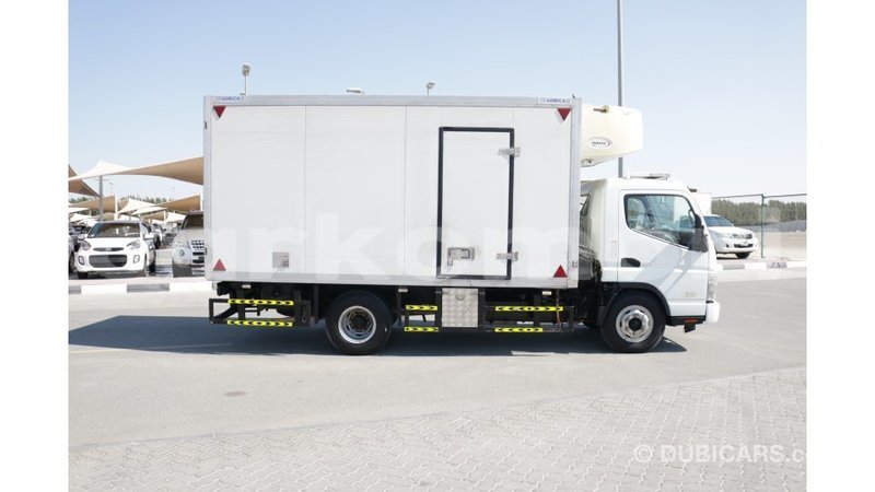 Big with watermark mitsubishi carisma grande comore import dubai 1451