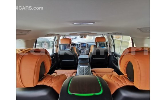 Buy Import Toyota Land Cruiser Black Car in Import - Dubai in Great Comore Buy Import Toyota Land Cruiser Black Car in Import - Dubai in Great Comore