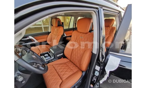 Buy Import Toyota Land Cruiser Black Car in Import - Dubai in Great Comore Buy Import Toyota Land Cruiser Black Car in Import - Dubai in Great Comore