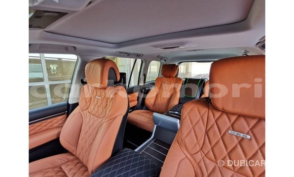 Buy Import Toyota Land Cruiser Black Car in Import - Dubai in Great Comore Buy Import Toyota Land Cruiser Black Car in Import - Dubai in Great Comore