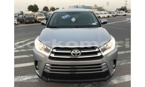 Acheter Import Voiture Toyota Highlander Autre à Import - Dubai, Grande Comore Acheter Import Voiture Toyota Highlander Autre à Import - Dubai, Grande Comore