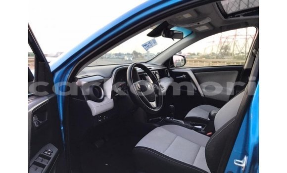 Acheter Import Voiture Toyota 4Runner Bleu à Import - Dubai, Grande Comore Acheter Import Voiture Toyota 4Runner Bleu à Import - Dubai, Grande Comore