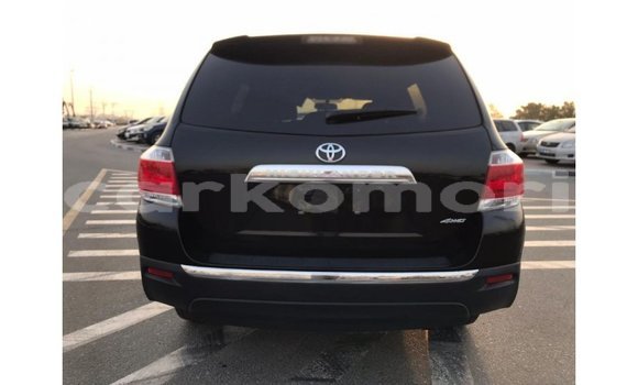 Acheter Import Voiture Toyota Highlander Noir à Import - Dubai, Grande Comore Acheter Import Voiture Toyota Highlander Noir à Import - Dubai, Grande Comore