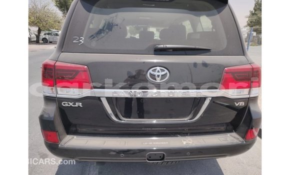 Buy Import Toyota Land Cruiser Other Car in Import - Dubai in Great Comore Buy Import Toyota Land Cruiser Other Car in Import - Dubai in Great Comore