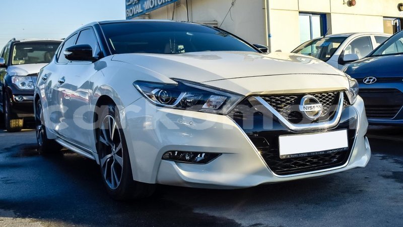 Big with watermark nissan maxima grande comore import dubai 1478
