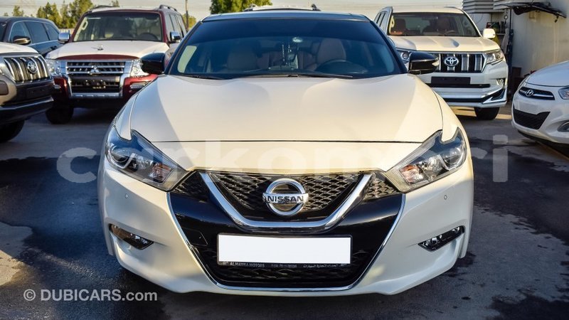 Big with watermark nissan maxima grande comore import dubai 1478