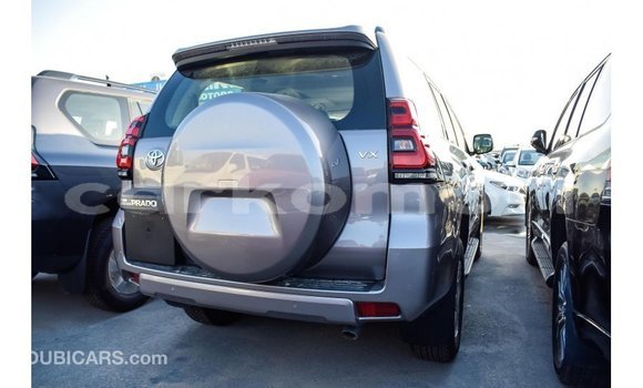 Acheter Import Voiture Toyota Prado Autre à Import - Dubai, Grande Comore Acheter Import Voiture Toyota Prado Autre à Import - Dubai, Grande Comore