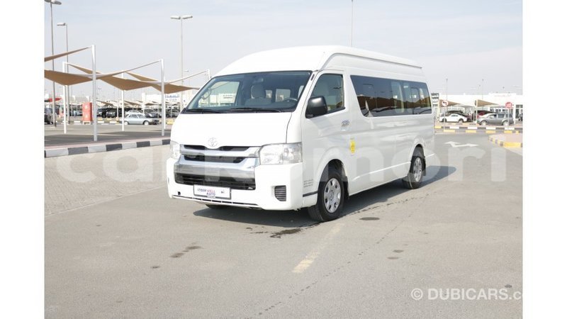 Big with watermark toyota hiace grande comore import dubai 1489