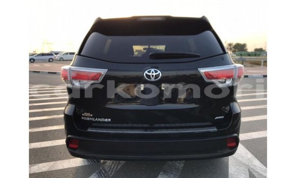Acheter Import Voiture Toyota Highlander Noir à Import - Dubai, Grande Comore Acheter Import Voiture Toyota Highlander Noir à Import - Dubai, Grande Comore