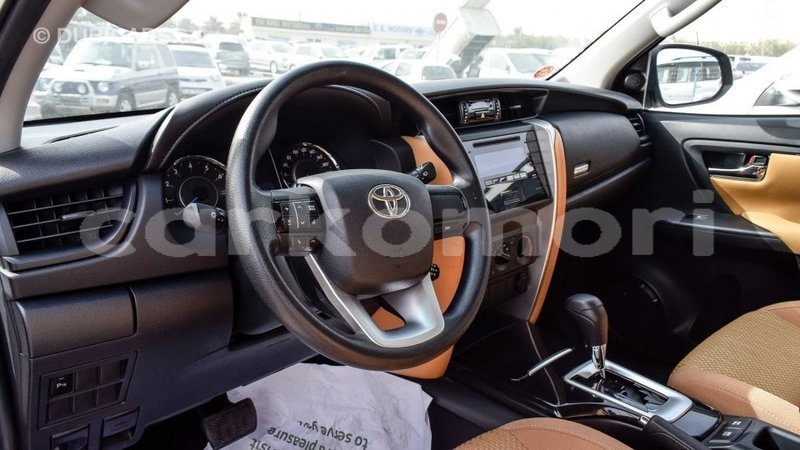 Big with watermark toyota fortuner grande comore import dubai 1498