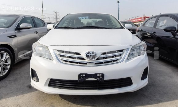 Acheter Import Voiture Toyota Corolla Blanc à Import - Dubai, Grande Comore Acheter Import Voiture Toyota Corolla Blanc à Import - Dubai, Grande Comore