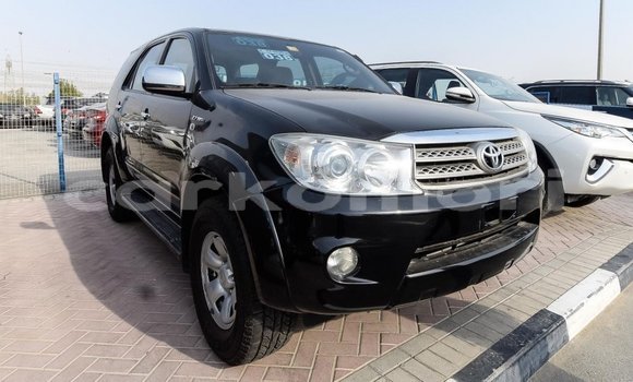 Acheter Import Voiture Toyota Fortuner Noir à Import - Dubai, Grande Comore Acheter Import Voiture Toyota Fortuner Noir à Import - Dubai, Grande Comore