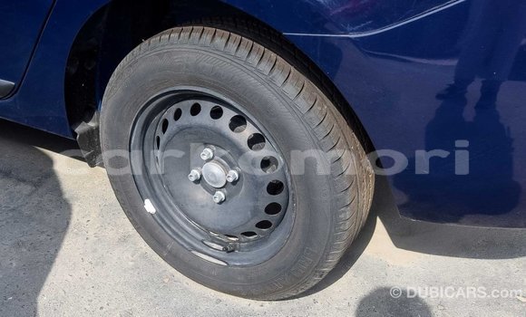 Acheter Import Voiture Renault Symbol Bleu à Import - Dubai, Grande Comore Acheter Import Voiture Renault Symbol Bleu à Import - Dubai, Grande Comore