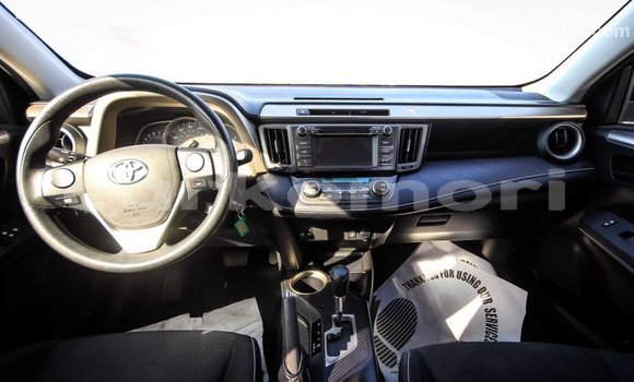 Acheter Import Voiture Toyota 4Runner Noir à Import - Dubai, Grande Comore Acheter Import Voiture Toyota 4Runner Noir à Import - Dubai, Grande Comore