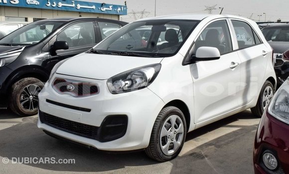 Acheter Import Voiture Kia Picanto Blanc à Import - Dubai, Grande Comore Acheter Import Voiture Kia Picanto Blanc à Import - Dubai, Grande Comore