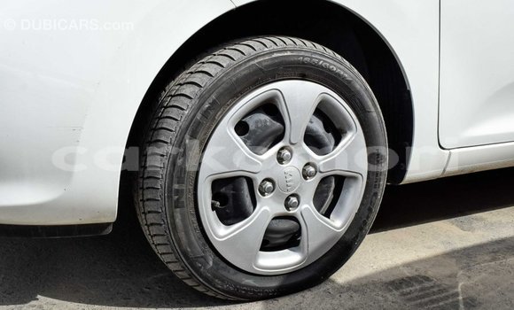 Acheter Import Voiture Kia Picanto Blanc à Import - Dubai, Grande Comore Acheter Import Voiture Kia Picanto Blanc à Import - Dubai, Grande Comore