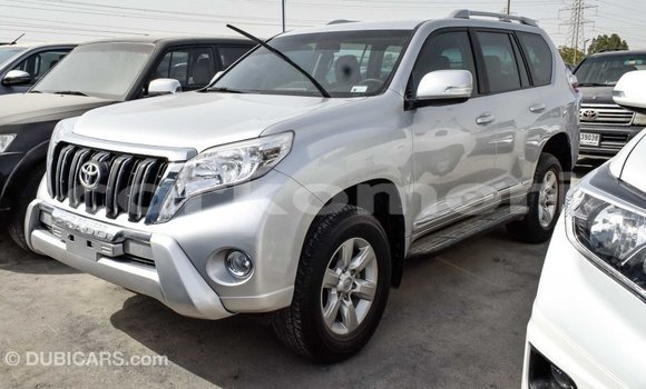 Acheter Import Voiture Toyota Prado Autre à Import - Dubai, Grande Comore Acheter Import Voiture Toyota Prado Autre à Import - Dubai, Grande Comore