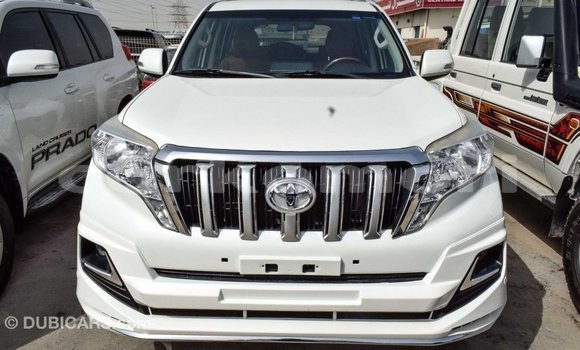 Acheter Import Voiture Toyota Prado Blanc à Import - Dubai, Grande Comore Acheter Import Voiture Toyota Prado Blanc à Import - Dubai, Grande Comore