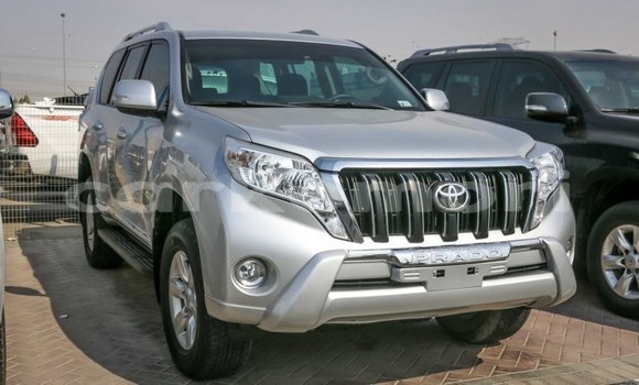 Acheter Import Voiture Toyota Prado Autre à Import - Dubai, Grande Comore Acheter Import Voiture Toyota Prado Autre à Import - Dubai, Grande Comore