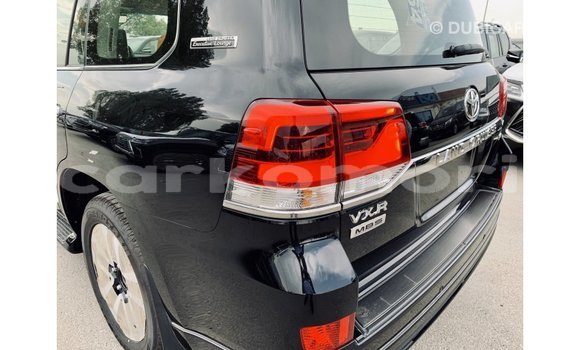 Buy Import Toyota Land Cruiser Black Car in Import - Dubai in Great Comore Buy Import Toyota Land Cruiser Black Car in Import - Dubai in Great Comore