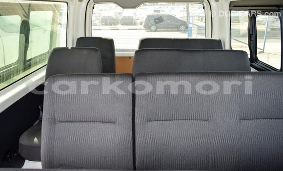 Buy Import Toyota Hiace White Car in Import - Dubai in Great Comore Buy Import Toyota Hiace White Car in Import - Dubai in Great Comore