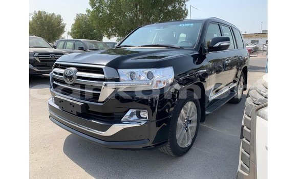 Buy Import Toyota Land Cruiser Black Car in Import - Dubai in Great Comore Buy Import Toyota Land Cruiser Black Car in Import - Dubai in Great Comore