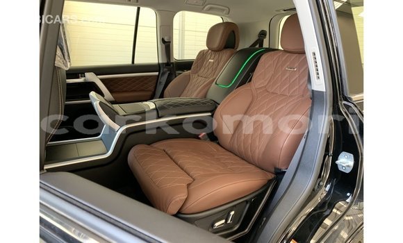 Buy Import Toyota Land Cruiser Black Car in Import - Dubai in Great Comore Buy Import Toyota Land Cruiser Black Car in Import - Dubai in Great Comore