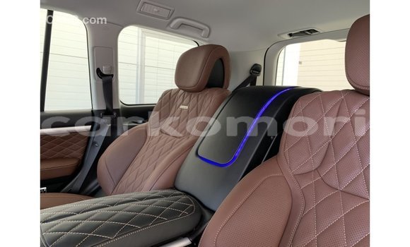 Buy Import Toyota Land Cruiser Black Car in Import - Dubai in Great Comore Buy Import Toyota Land Cruiser Black Car in Import - Dubai in Great Comore