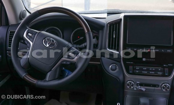 Buy Import Toyota Land Cruiser Black Car in Import - Dubai in Great Comore Buy Import Toyota Land Cruiser Black Car in Import - Dubai in Great Comore