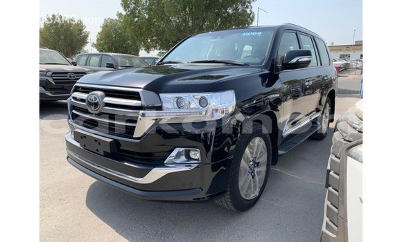 Buy Import Toyota Land Cruiser Black Car in Import - Dubai in Great Comore Buy Import Toyota Land Cruiser Black Car in Import - Dubai in Great Comore