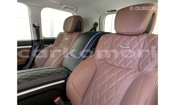 Buy Import Toyota Land Cruiser Black Car in Import - Dubai in Great Comore Buy Import Toyota Land Cruiser Black Car in Import - Dubai in Great Comore