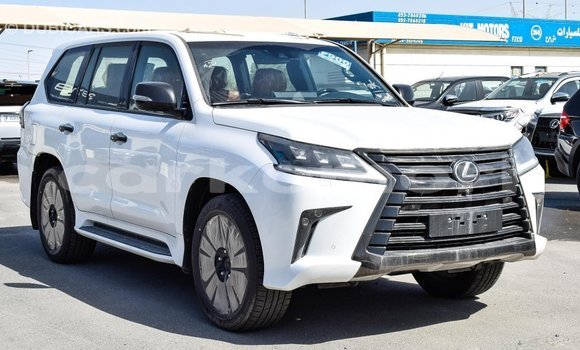 Buy Import Lexus LX White Car in Import - Dubai in Great Comore Buy Import Lexus LX White Car in Import - Dubai in Great Comore