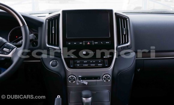 Buy Import Toyota Land Cruiser Black Car in Import - Dubai in Great Comore Buy Import Toyota Land Cruiser Black Car in Import - Dubai in Great Comore