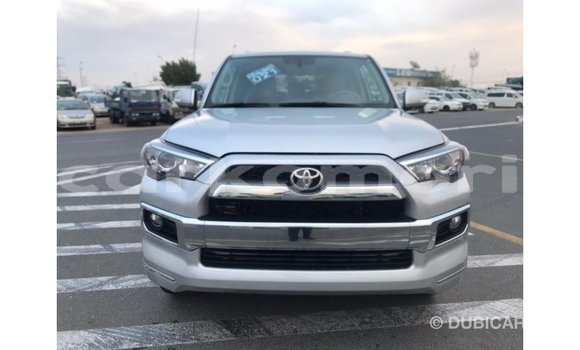 Acheter Import Voiture Toyota 4Runner Autre à Import - Dubai, Grande Comore Acheter Import Voiture Toyota 4Runner Autre à Import - Dubai, Grande Comore