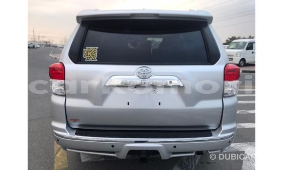 Acheter Import Voiture Toyota 4Runner Autre à Import - Dubai, Grande Comore Acheter Import Voiture Toyota 4Runner Autre à Import - Dubai, Grande Comore