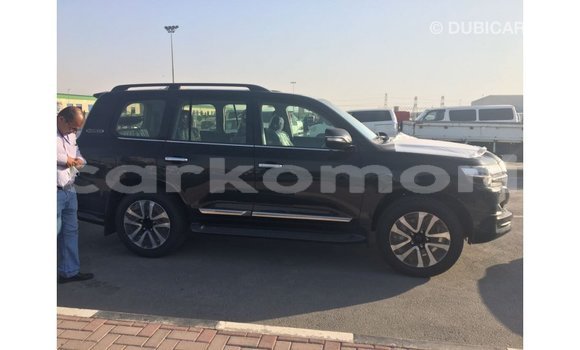Buy Import Toyota Land Cruiser Black Car in Import - Dubai in Great Comore Buy Import Toyota Land Cruiser Black Car in Import - Dubai in Great Comore