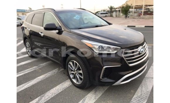 Acheter Import Voiture Hyundai Santa Fe Noir à Import - Dubai, Grande Comore Acheter Import Voiture Hyundai Santa Fe Noir à Import - Dubai, Grande Comore