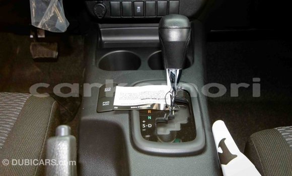 Acheter Import Voiture Toyota Hilux Autre à Import - Dubai, Grande Comore Acheter Import Voiture Toyota Hilux Autre à Import - Dubai, Grande Comore