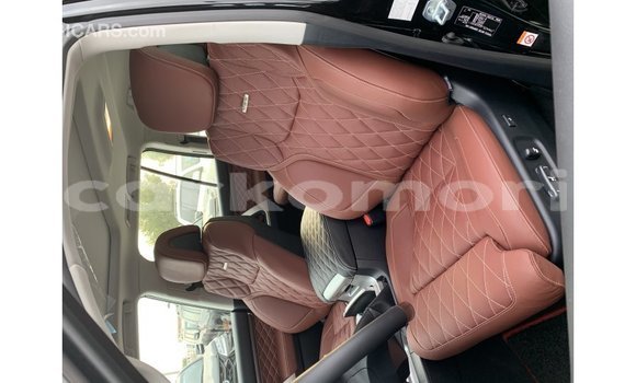 Buy Import Toyota Land Cruiser Black Car in Import - Dubai in Great Comore Buy Import Toyota Land Cruiser Black Car in Import - Dubai in Great Comore