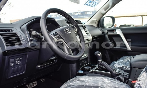 Buy Import Toyota Land Cruiser Black Car in Import - Dubai in Great Comore Buy Import Toyota Land Cruiser Black Car in Import - Dubai in Great Comore
