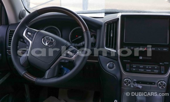 Buy Import Toyota Land Cruiser Black Car in Import - Dubai in Great Comore Buy Import Toyota Land Cruiser Black Car in Import - Dubai in Great Comore
