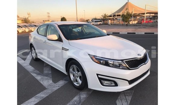 Acheter Import Voiture Kia Optima Blanc à Import - Dubai, Grande Comore Acheter Import Voiture Kia Optima Blanc à Import - Dubai, Grande Comore