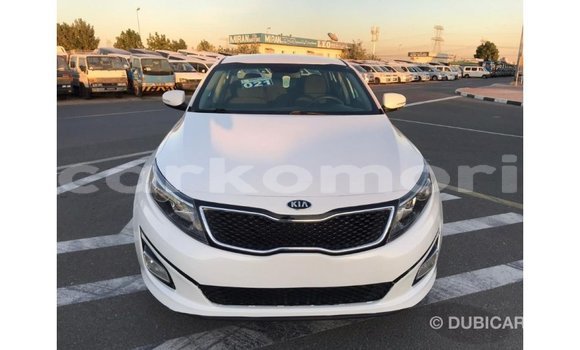 Acheter Import Voiture Kia Optima Blanc à Import - Dubai, Grande Comore Acheter Import Voiture Kia Optima Blanc à Import - Dubai, Grande Comore