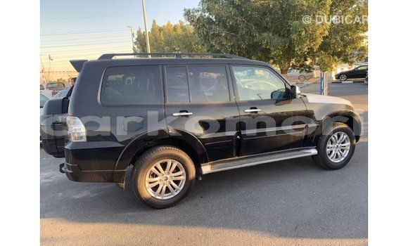 Buy Import Mitsubishi Pajero Black Car in Import - Dubai in Great Comore Buy Import Mitsubishi Pajero Black Car in Import - Dubai in Great Comore
