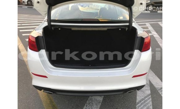 Acheter Import Voiture Kia Optima Blanc à Import - Dubai, Grande Comore Acheter Import Voiture Kia Optima Blanc à Import - Dubai, Grande Comore