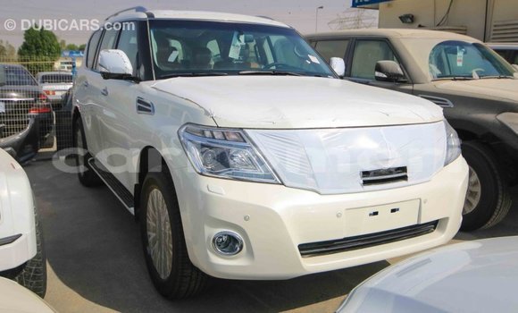 Acheter Import Voiture Nissan Patrol Blanc à Import - Dubai, Grande Comore Acheter Import Voiture Nissan Patrol Blanc à Import - Dubai, Grande Comore