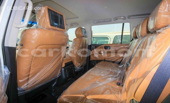 Acheter Import Voiture Nissan Patrol Blanc à Import - Dubai, Grande Comore Acheter Import Voiture Nissan Patrol Blanc à Import - Dubai, Grande Comore