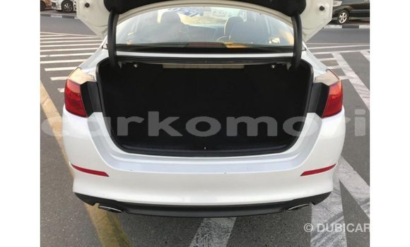 Acheter Import Voiture Kia Optima Blanc à Import - Dubai, Grande Comore Acheter Import Voiture Kia Optima Blanc à Import - Dubai, Grande Comore