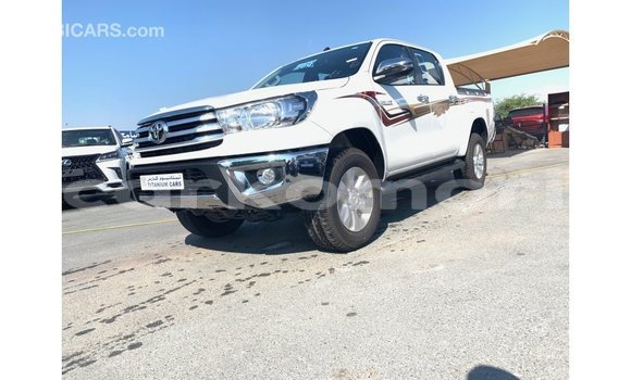 Buy Import Toyota Hilux White Car in Import - Dubai in Great Comore Buy Import Toyota Hilux White Car in Import - Dubai in Great Comore